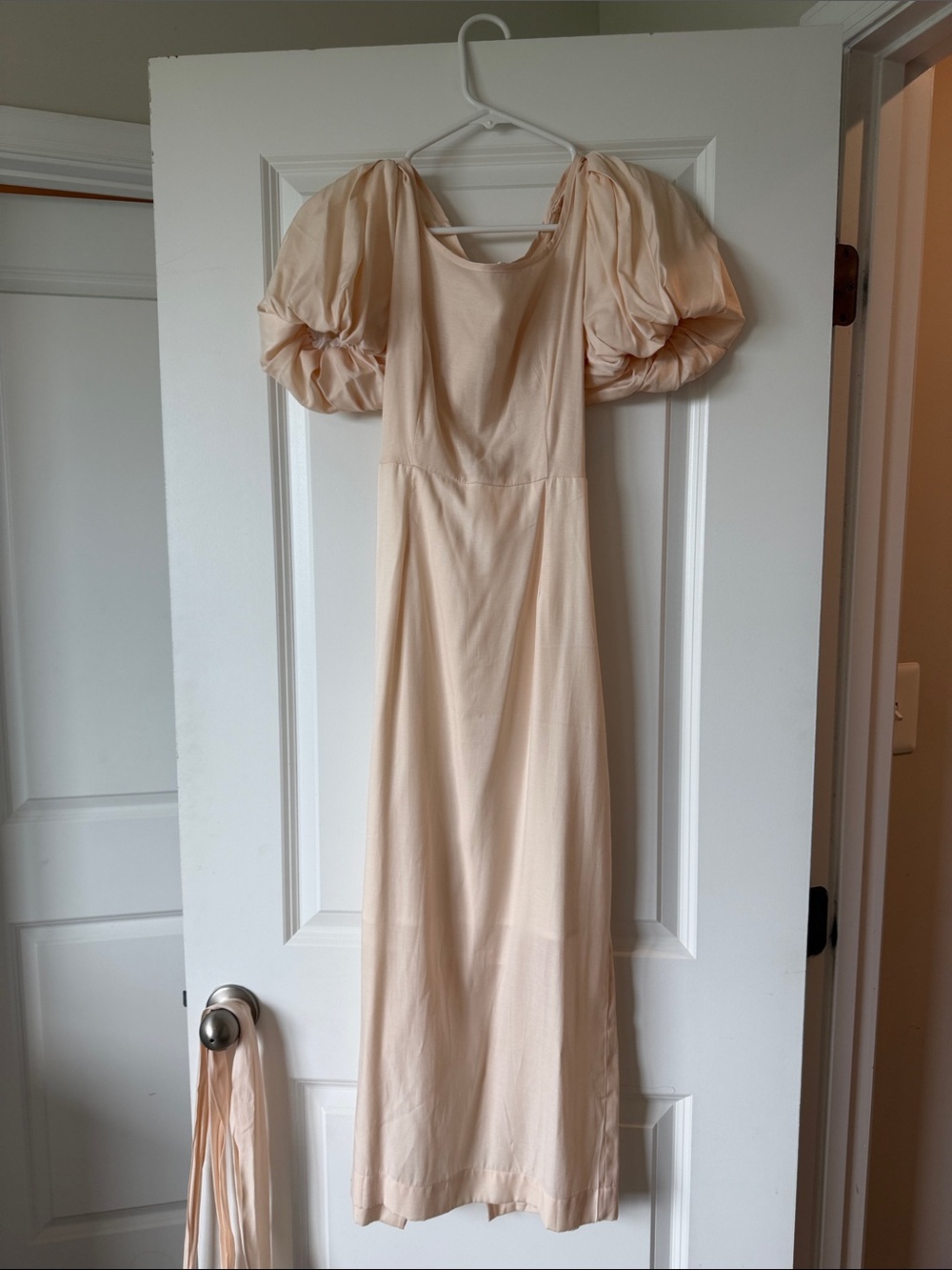 Women's Puff Sleeve Maxi Dress in Soft Peach
